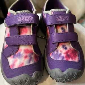 Toddler size 11 - Keen - Tennis Shoes